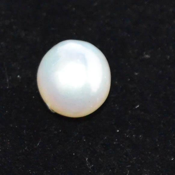 SOUTH SEA PEARL 3.94 Ct.