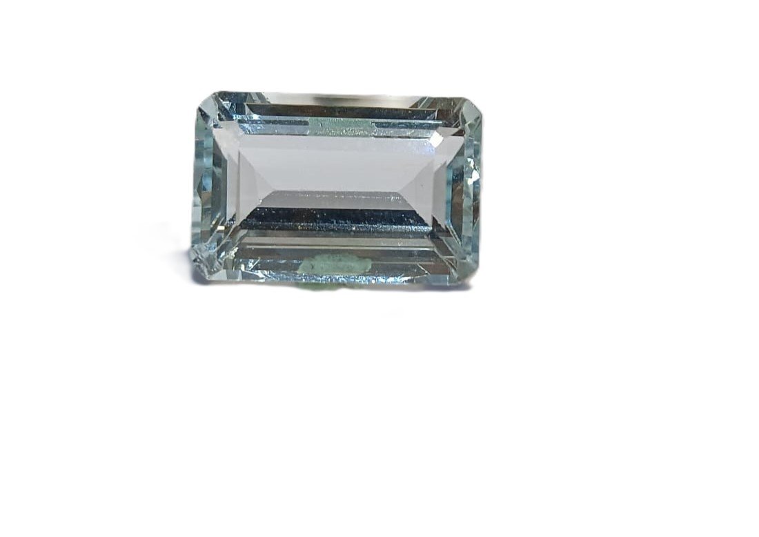 AQUAMARINE 6.33 Ct.