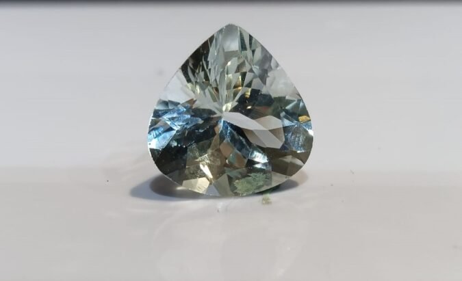 NAQ794 1 AQUAMARINE 6.08 Ct.