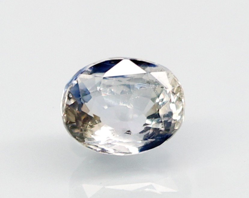 NATURAL SAPPHIRE 4.28 Ct.