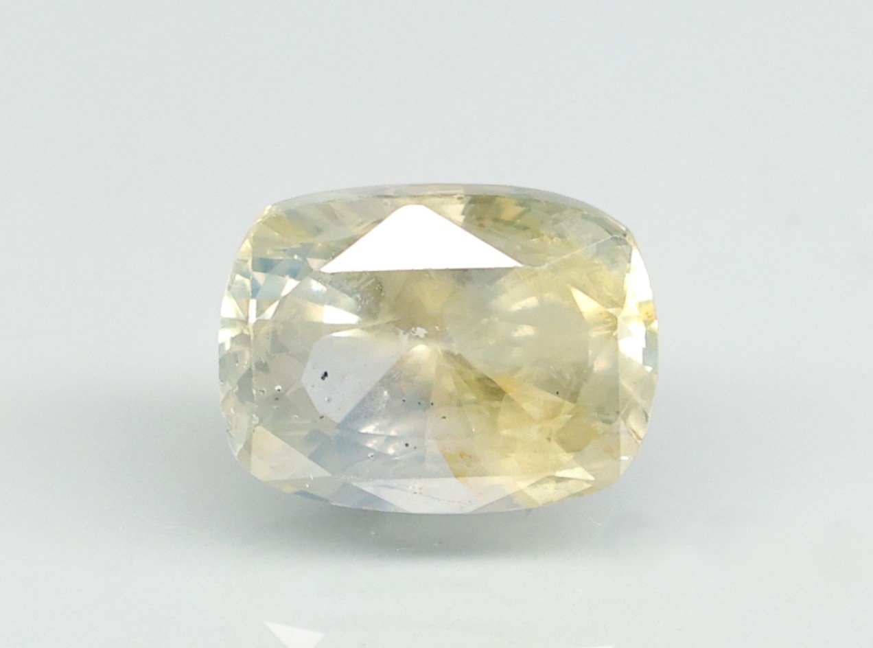 NATURAL SAPPHIRE 12.27 Ct.
