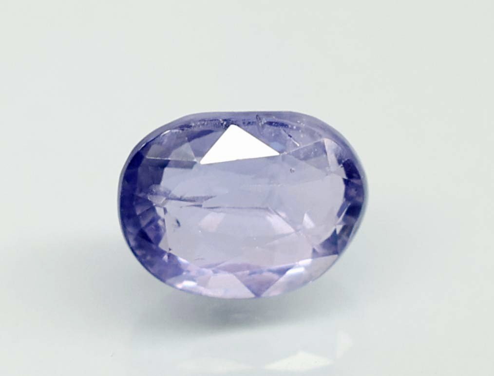 NATURAL SAPPHIRE 5.85 Ct.