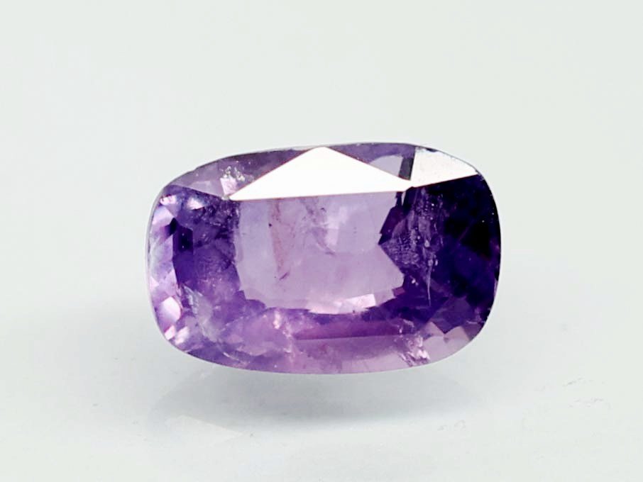 NATURAL SAPPHIRE 4.41 Ct.