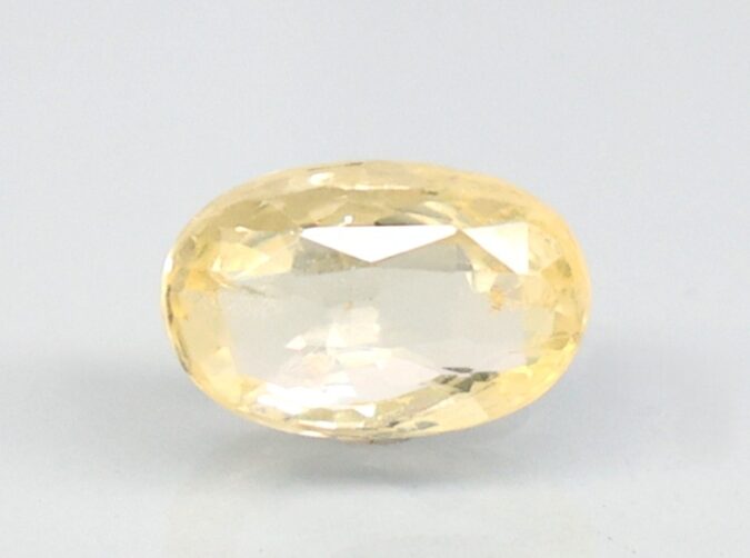 NYSP8431 1 YELLOW SAPPHIRE 4.11 Ct.