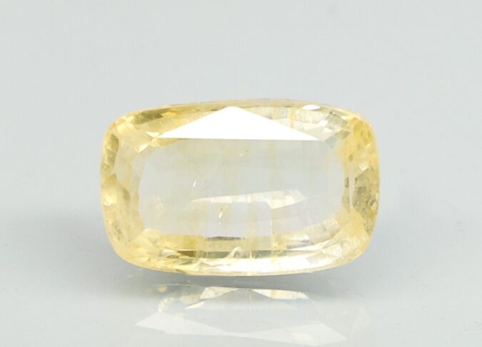 YELLOW SAPPHIRE 10.62 Ct. 1 NYSP8435 1 YELLOW SAPPHIRE 10.62 Ct.