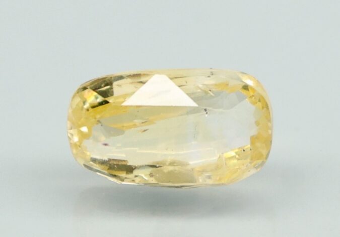 NYSP8472 1 YELLOW SAPPHIRE 4.62 Ct.