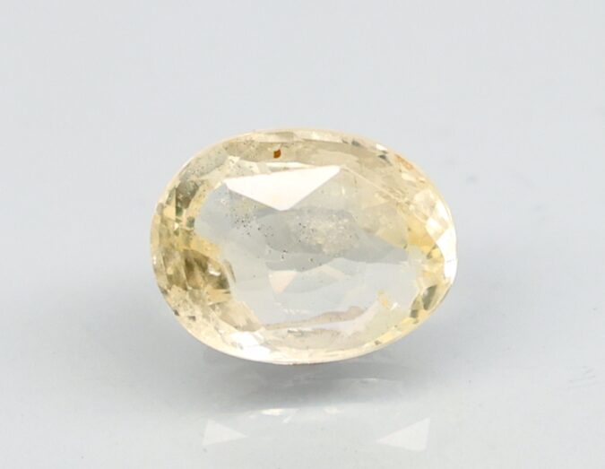 YELLOW SAPPHIRE 5.25 Ct. 1 NYSP8478 1 YELLOW SAPPHIRE 5.25 Ct.