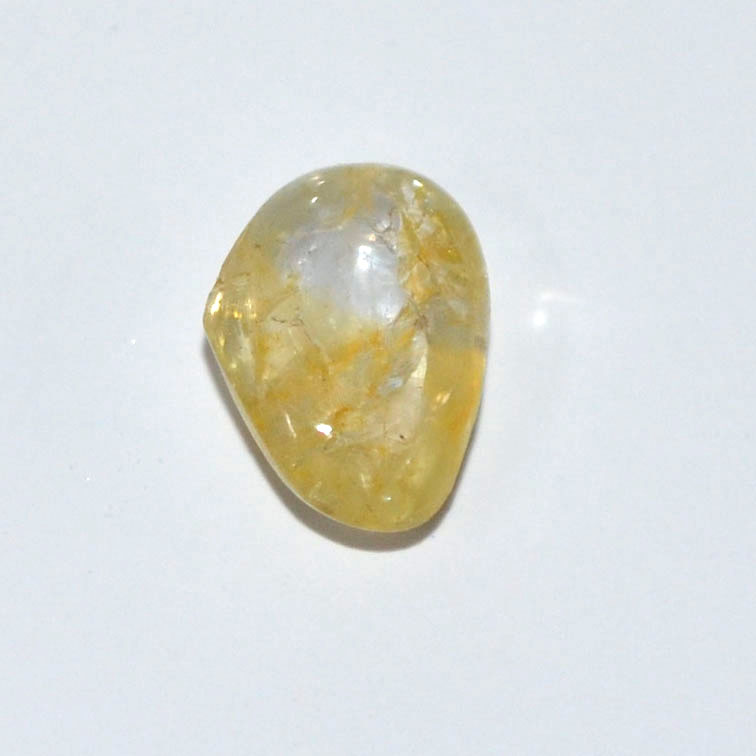YELLOW SAPPHIRE 3.71 Ct.