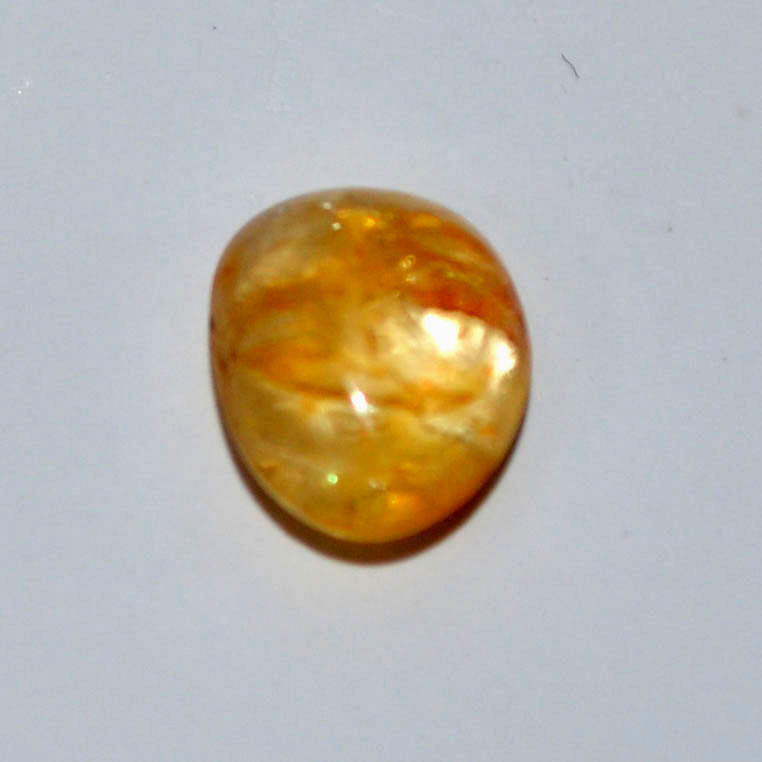 YELLOW SAPPHIRE 2.66 Ct.