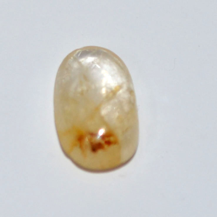 YELLOW SAPPHIRE 2.82 Ct.