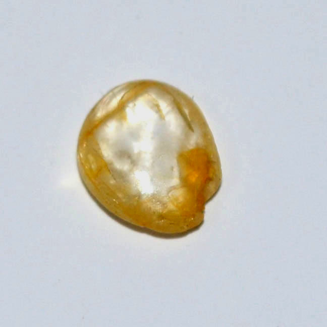 YELLOW SAPPHIRE 1.37 Ct.