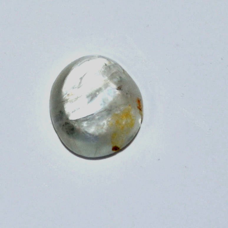 YELLOW SAPPHIRE 2.33 Ct.