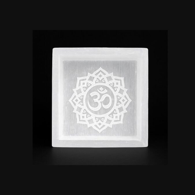 OM OM Selenite Cube