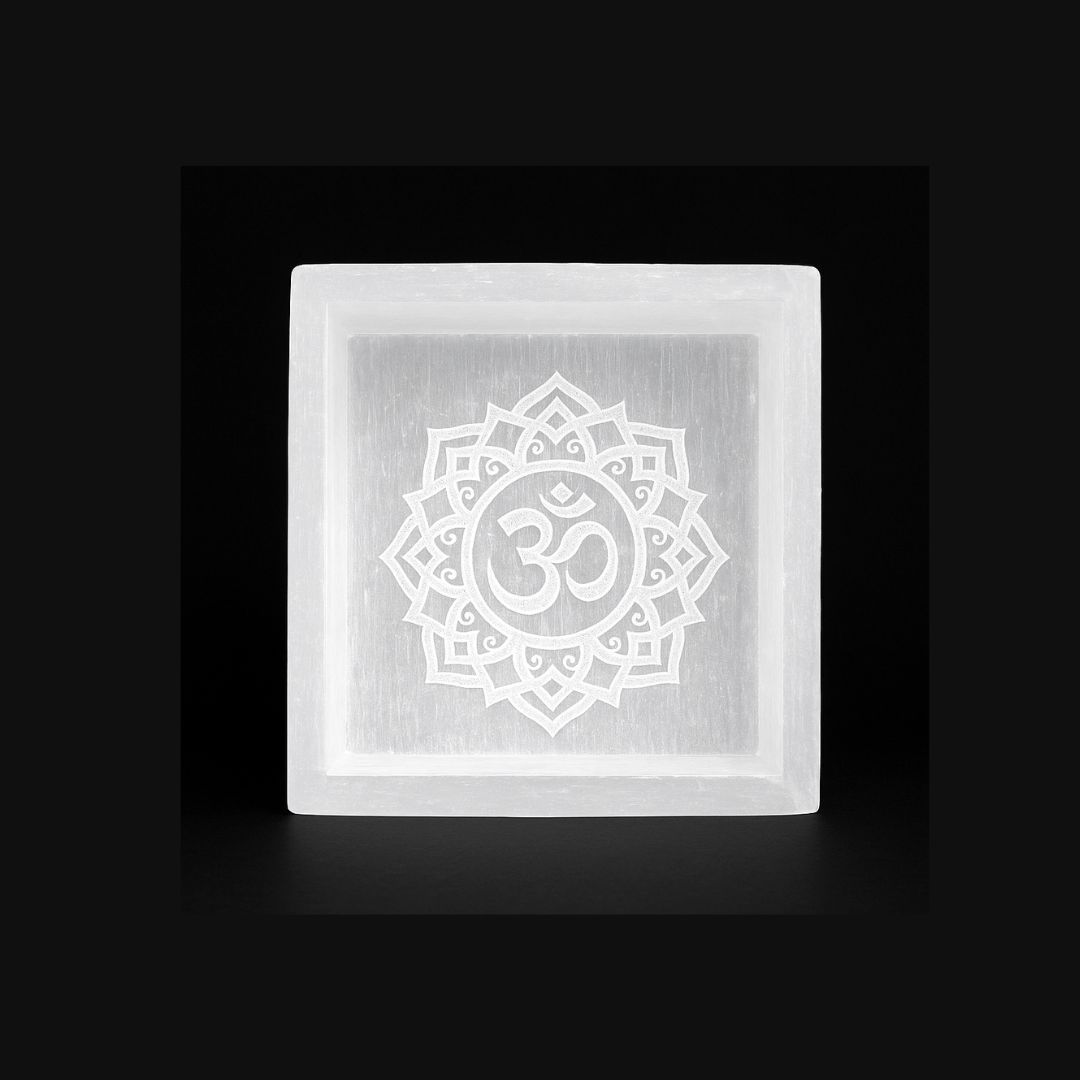 OM Selenite Cube