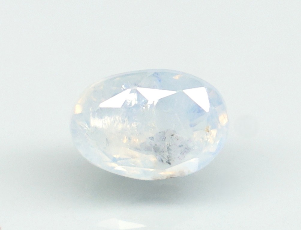 BLUE SAPPHIRE 4.18 Ct.
