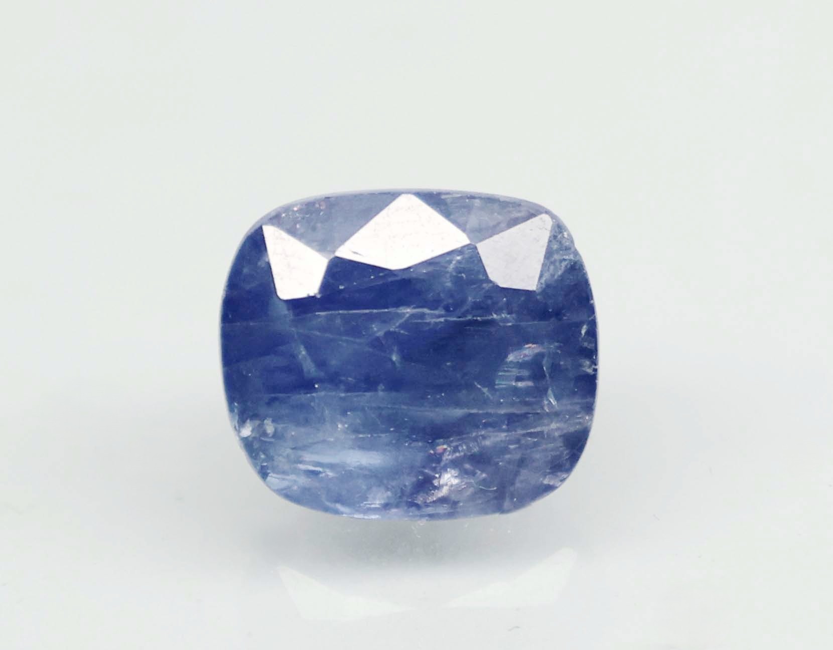 BLUE SAPPHIRE 6.01 Ct.