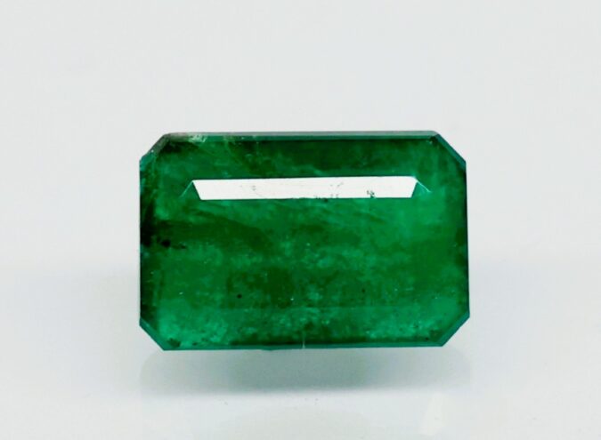 EMERALD 7.31 Ct. 1 EMRD21943 1 EMERALD 7.31 Ct.