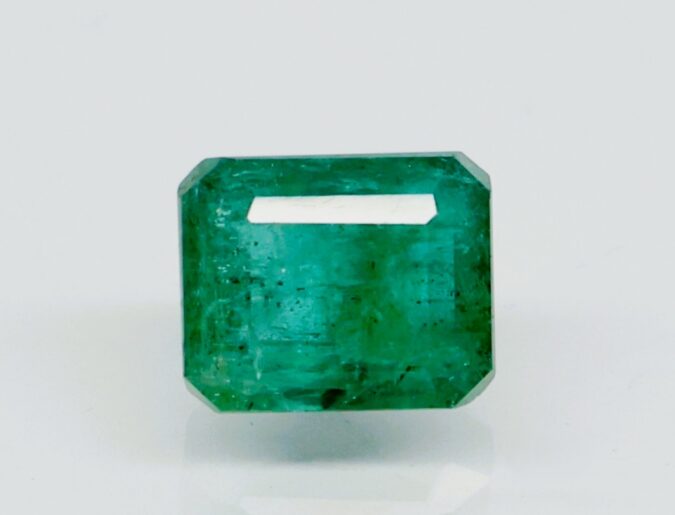 EMERALD 6.2 Ct. 1 EMRD21947 1 EMERALD 6.2 Ct.