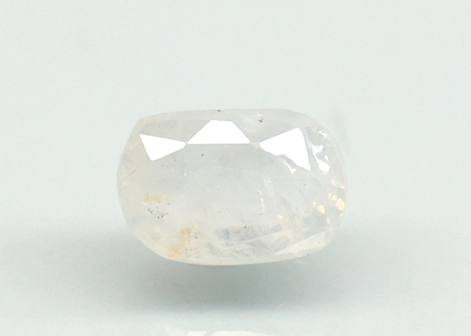 NATURAL SAPPHIRE 3.84 Ct.