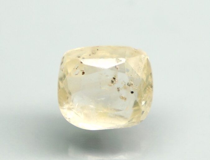 YELLOW SAPPHIRE 3.42 Ct. 1 NYSP8657 1 YELLOW SAPPHIRE 3.42 Ct.
