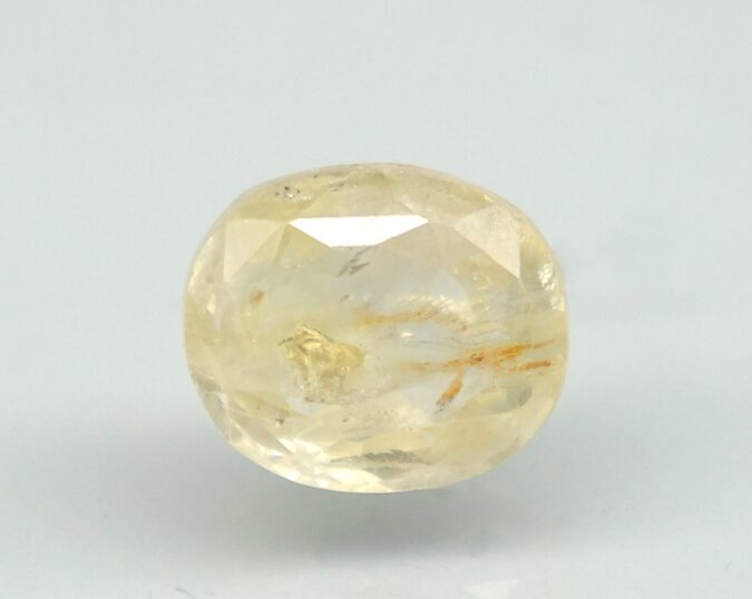 YELLOW SAPPHIRE 4.2 Ct. 1 NYSP8676 1 YELLOW SAPPHIRE 4.2 Ct.