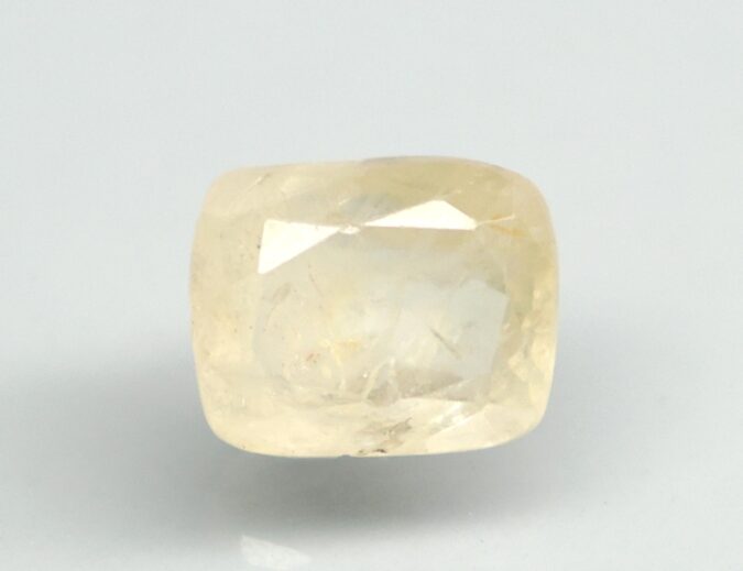 NYSP8689 1 YELLOW SAPPHIRE 3.44 Ct.