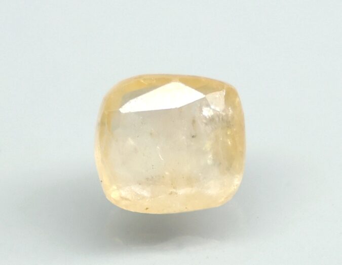 NYSP8690 1 YELLOW SAPPHIRE 3.66 Ct.