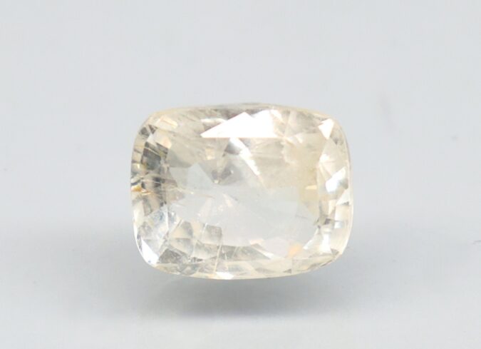 YELLOW SAPPHIRE 6.21 Ct. 1 NYSP8708 1 YELLOW SAPPHIRE 6.21 Ct.