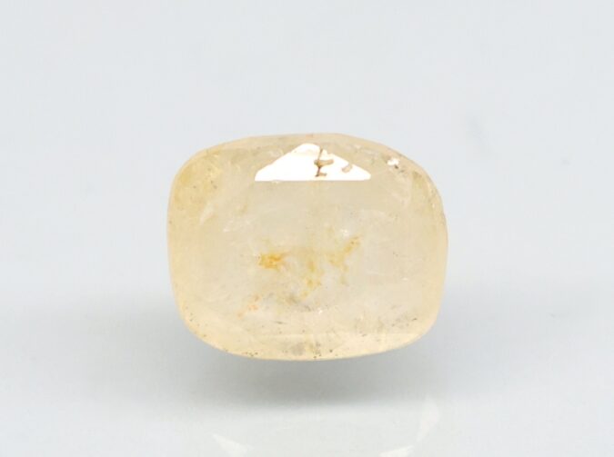 YELLOW SAPPHIRE 5.7 Ct. 1 NYSP8709 1 YELLOW SAPPHIRE 5.7 Ct.