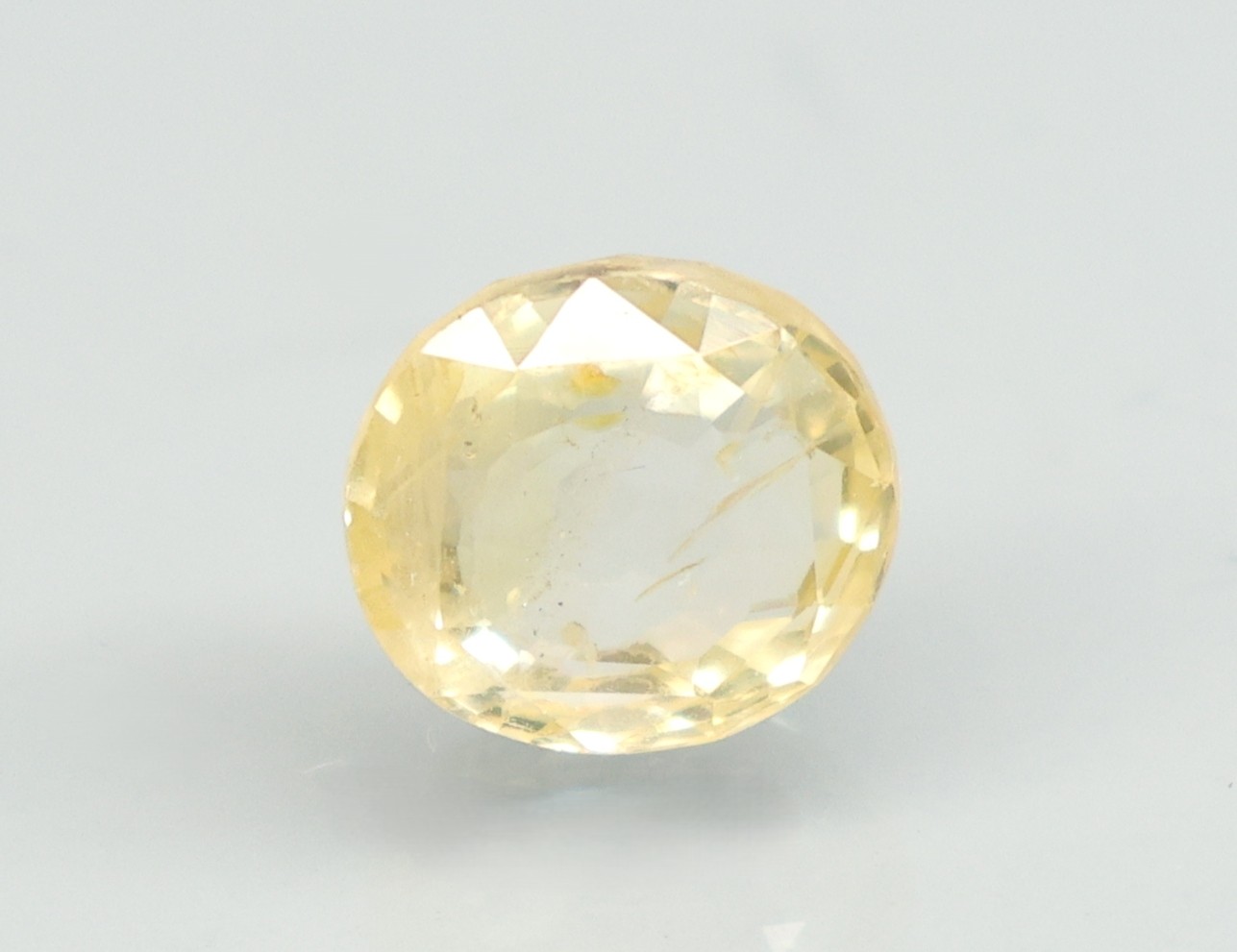 YELLOW SAPPHIRE 5 Ct.