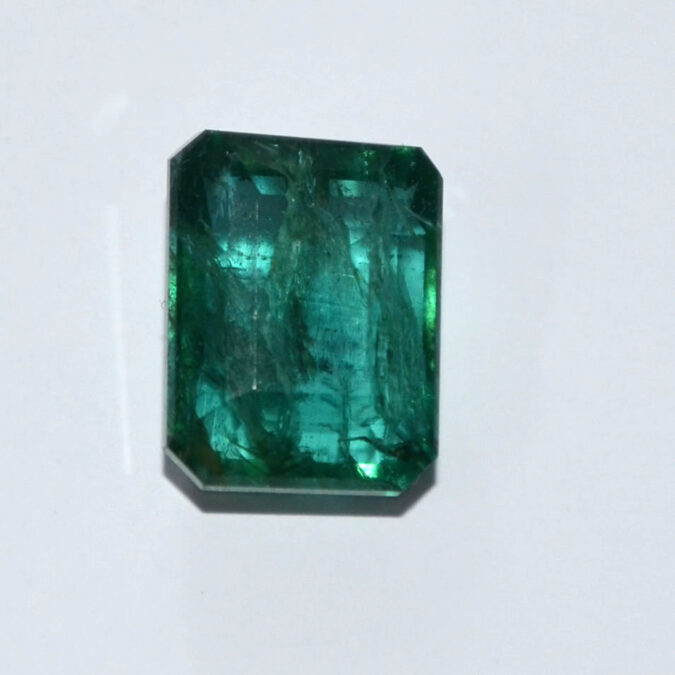 EMERALD 9.44 Ct. 1 EMRD21955 1 EMERALD 9.44 Ct.
