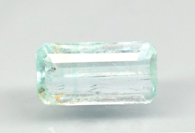 EMERALD 3.67 Ct. 1 EMRD21991 1 EMERALD 3.67 Ct.