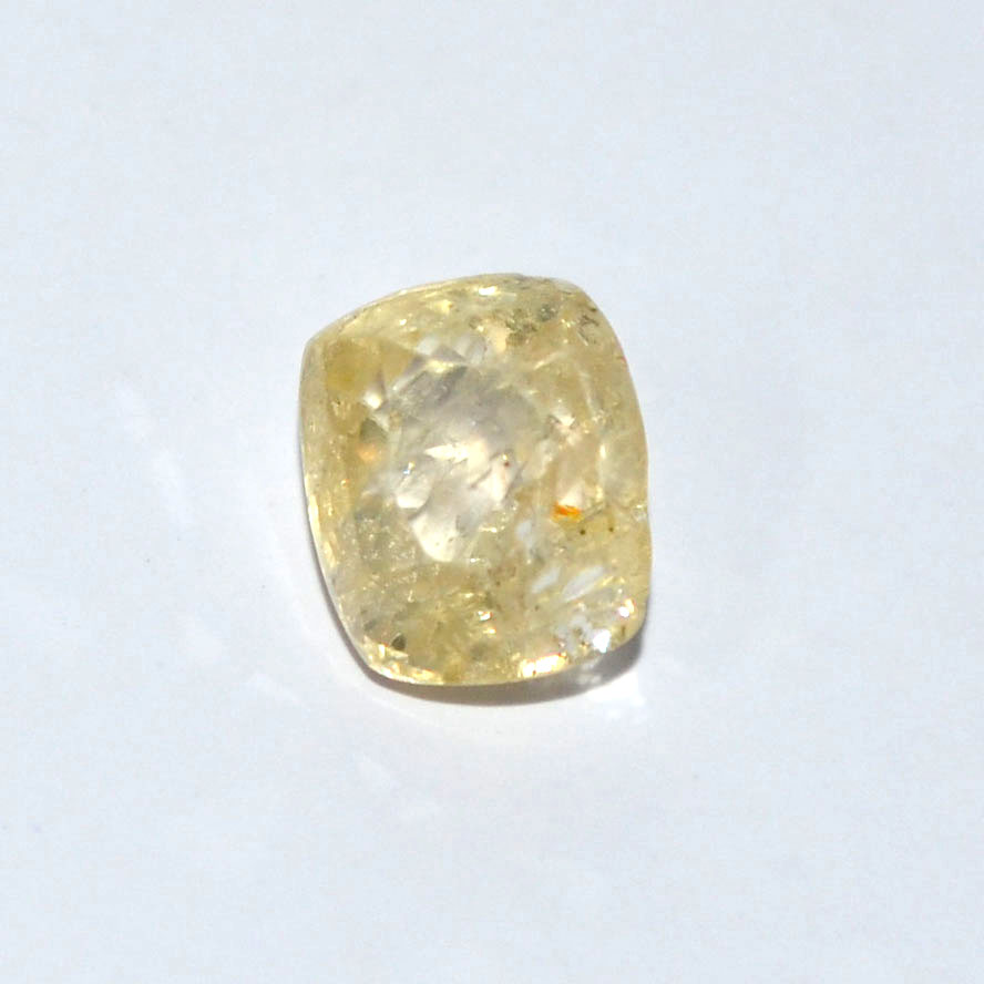 YELLOW SAPPHIRE 3.96 Ct.