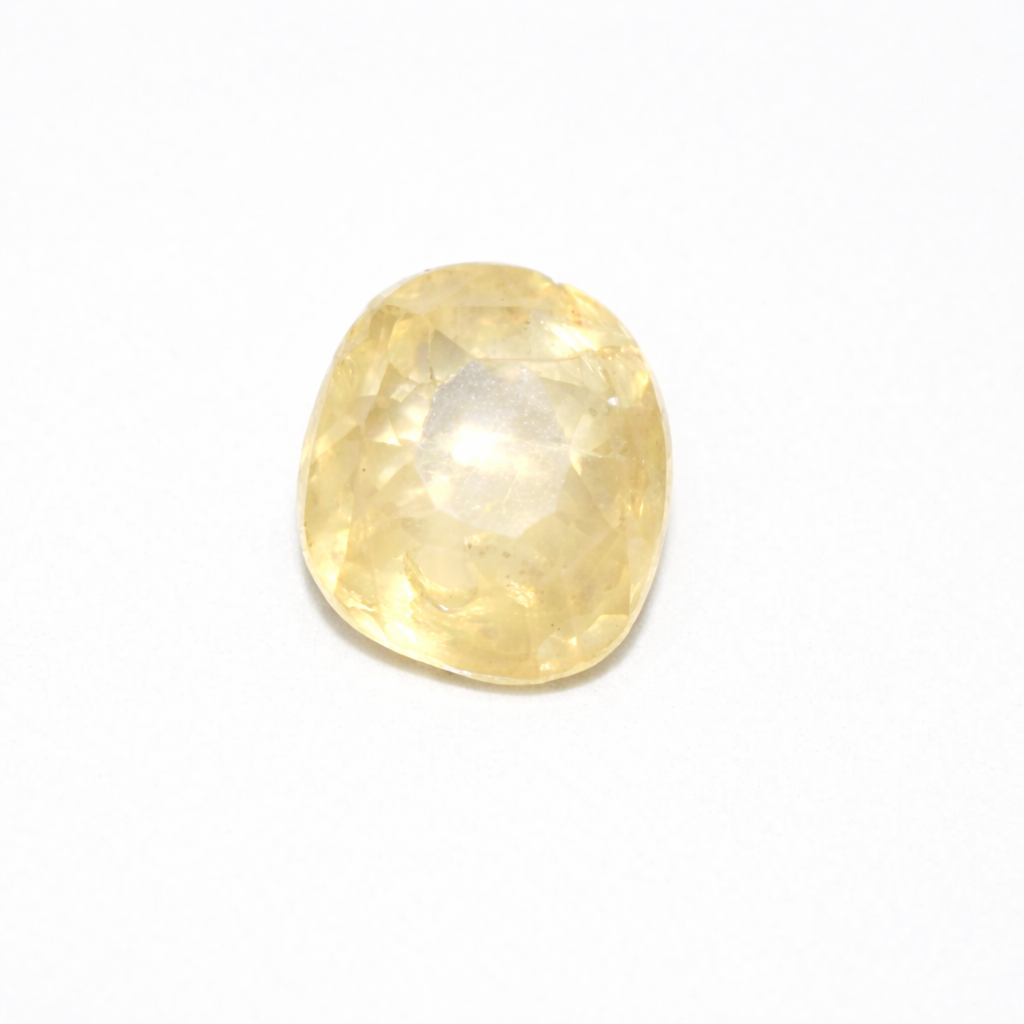 YELLOW SAPPHIRE 3.1 Ct.
