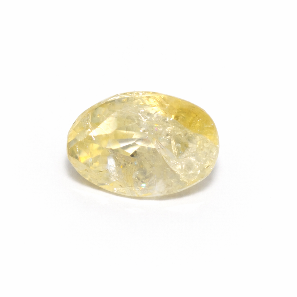 YELLOW SAPPHIRE 3.6 Ct.