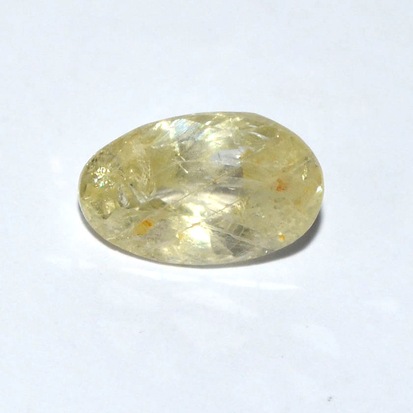 YELLOW SAPPHIRE 3.2 Ct.
