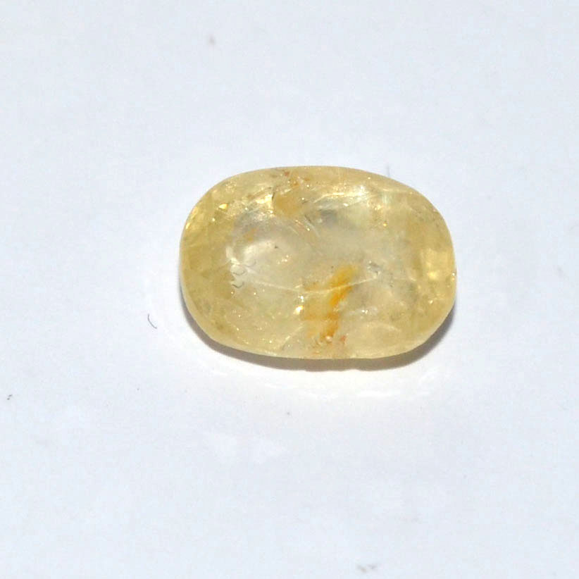 YELLOW SAPPHIRE 3.94 Ct.
