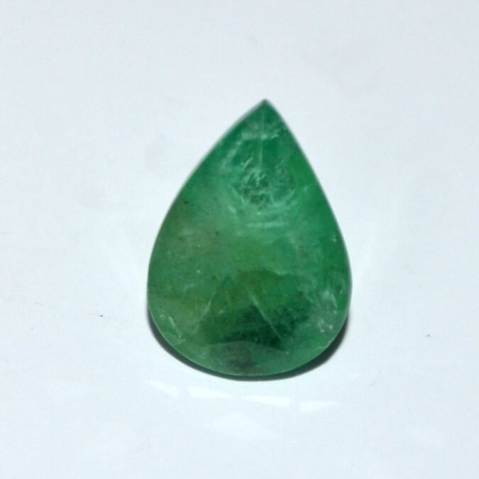 EMERALD 7.15 Ct. 1 EMRD22037 1 EMERALD 7.15 Ct.