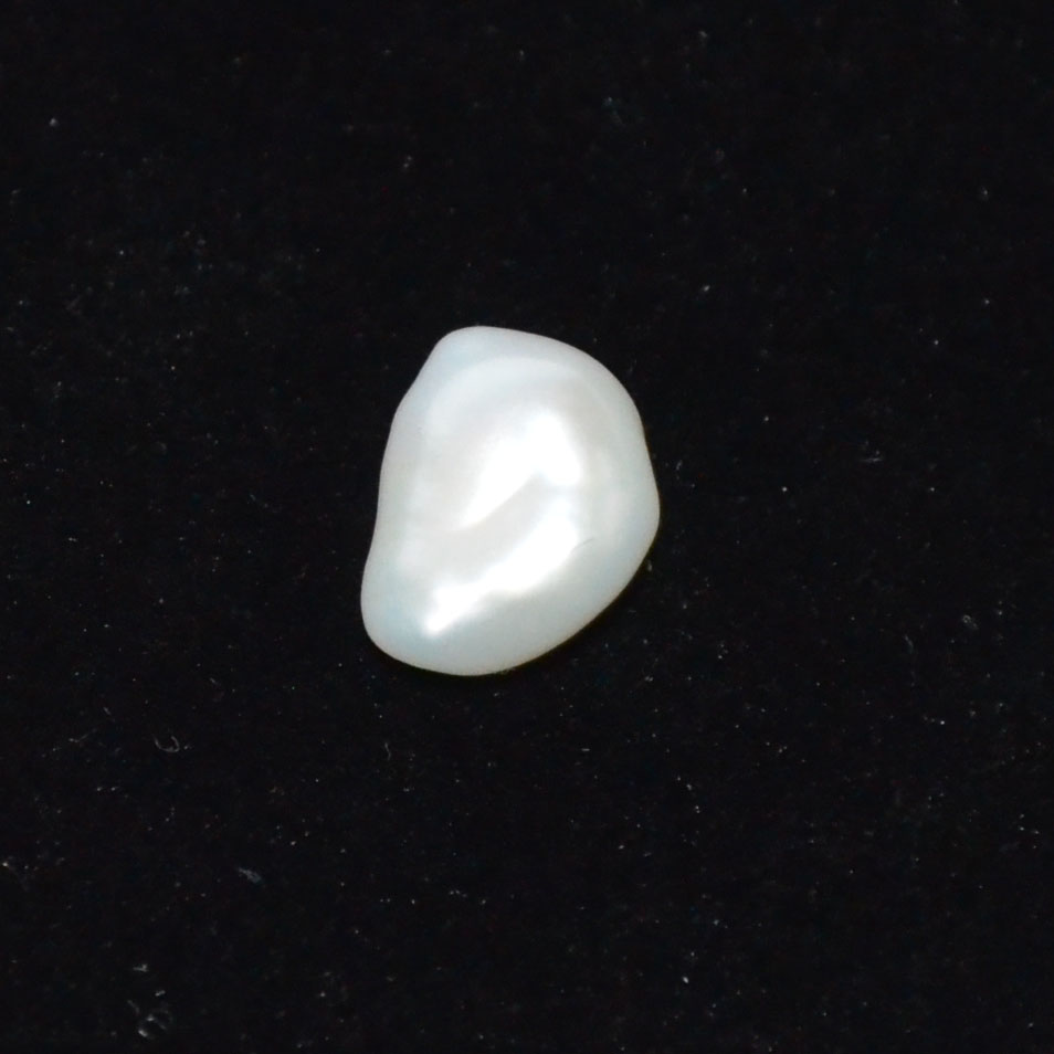 KESHI PEARL 3.95 Ct.