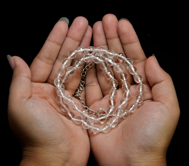 Sphatik Cutting b 2048x1793 2 Sphatik Mala Diamond Cut