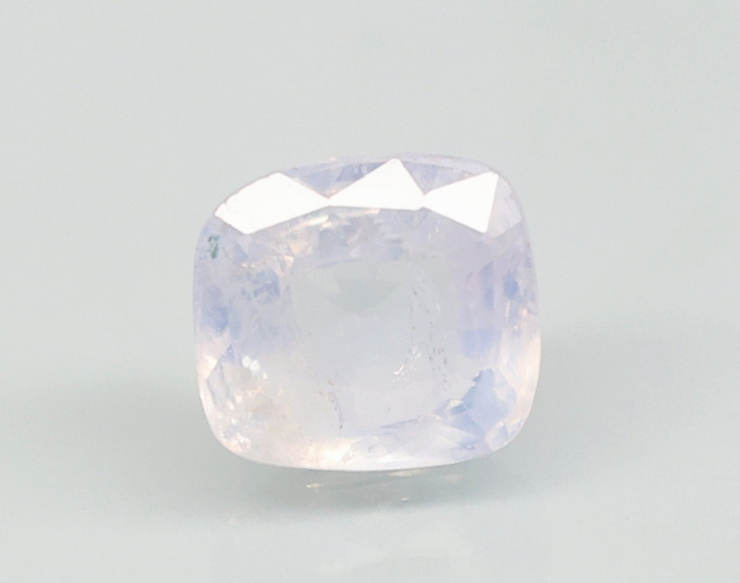 BLUE SAPPHIRE 4.12 Ct.