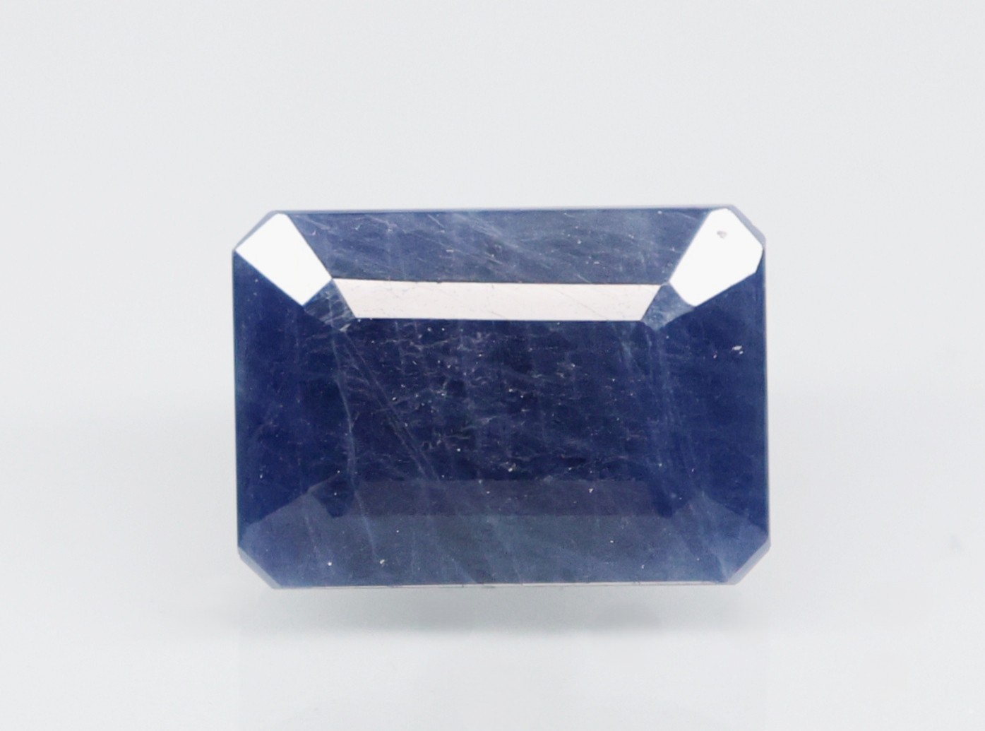 BLUE SAPPHIRE 10.59 Ct.