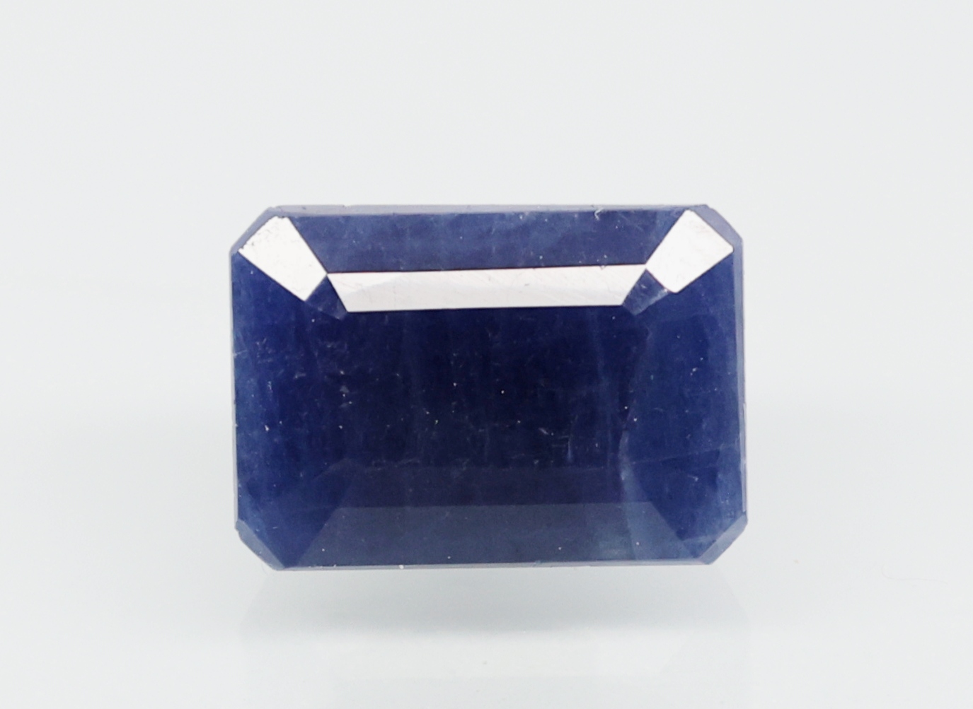 BLUE SAPPHIRE 7.02 Ct.