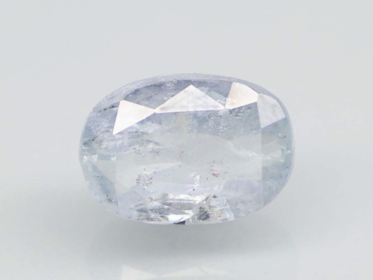 BLUE SAPPHIRE 5.85 Ct.