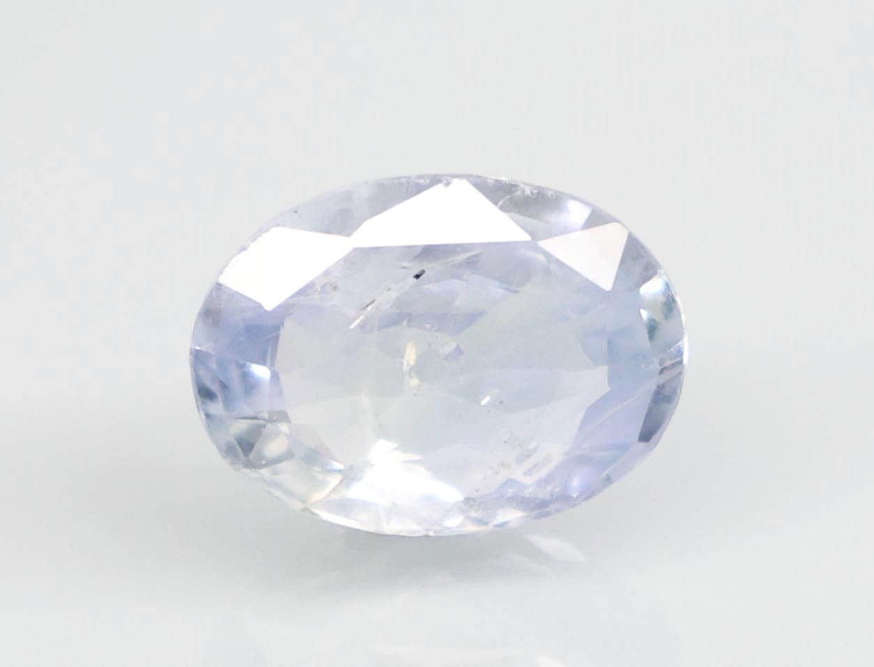 BLUE SAPPHIRE 3.81 Ct.