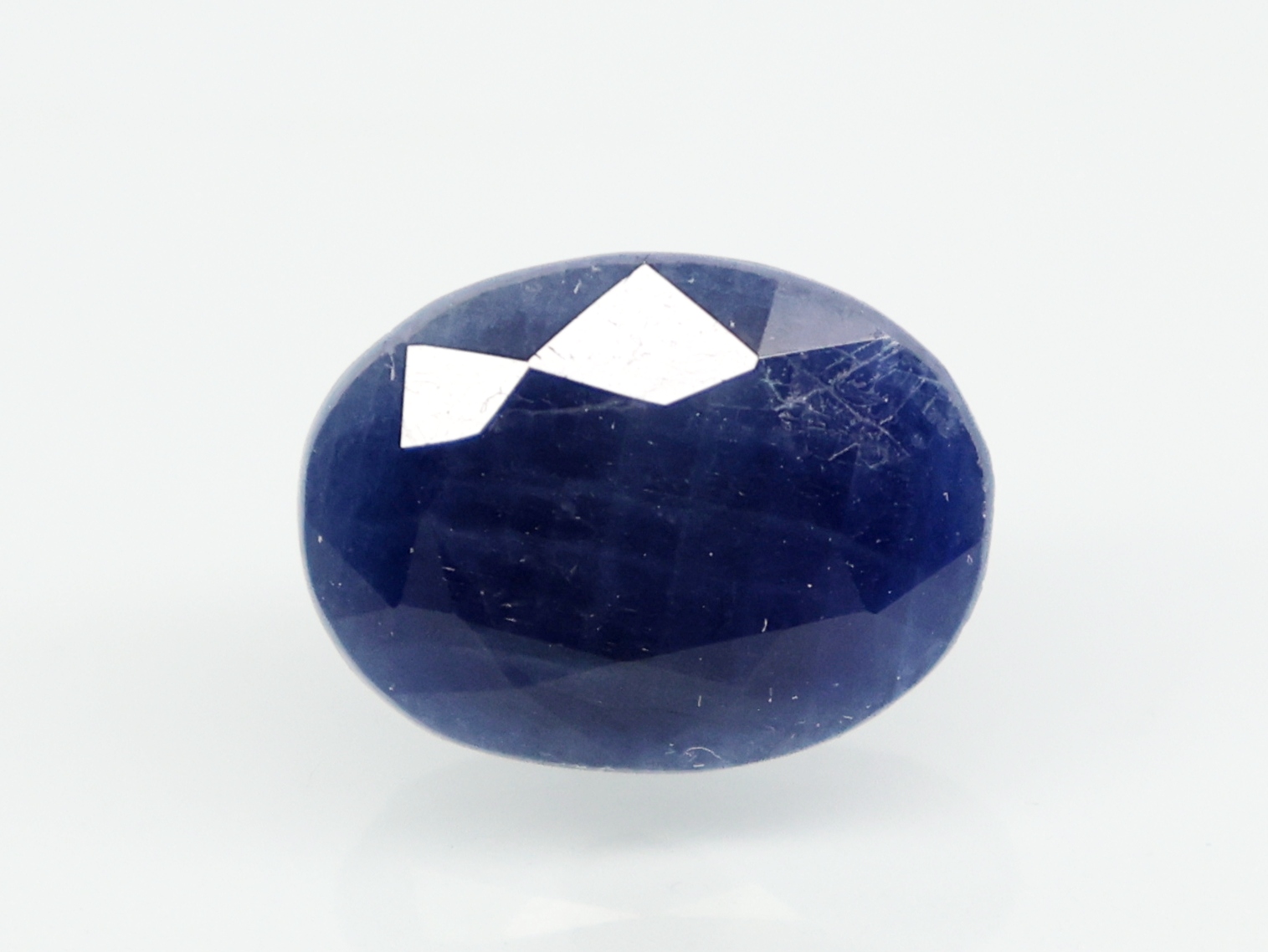 BLUE SAPPHIRE 6.91 Ct.