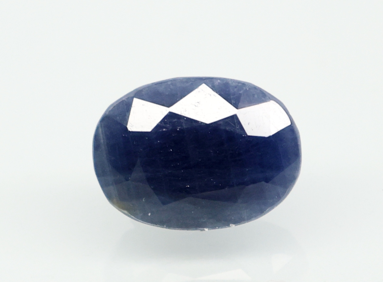 BLUE SAPPHIRE 6.2 Ct.