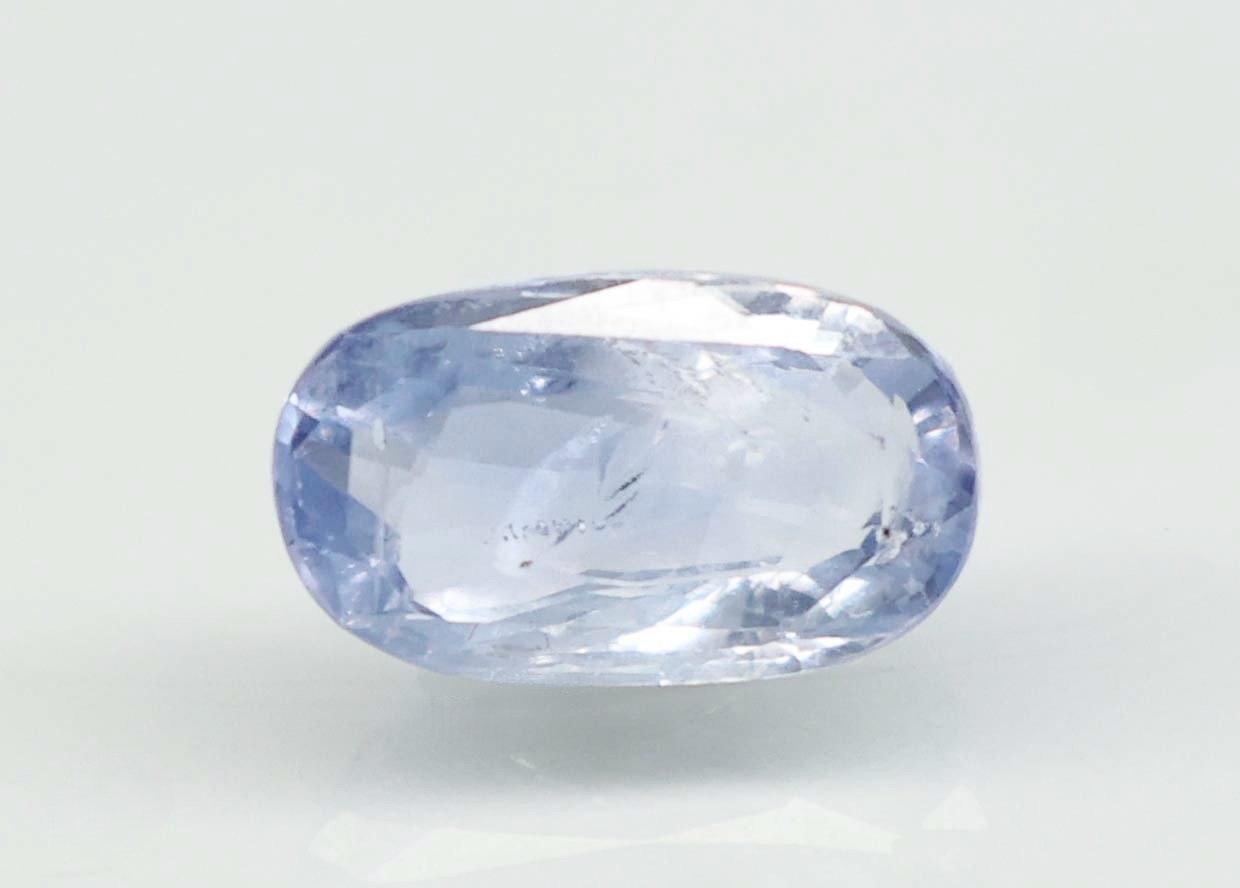 BLUE SAPPHIRE 4.12 Ct.