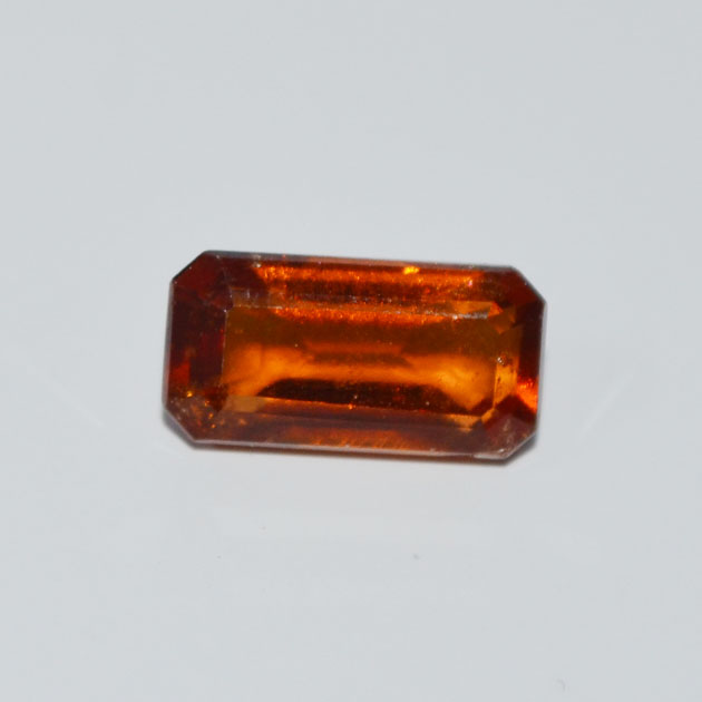 HESSONITE GOMED 6.18 Ct.