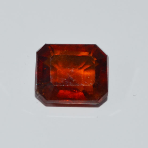 HESSONITE GOMED 6.92 Ct.